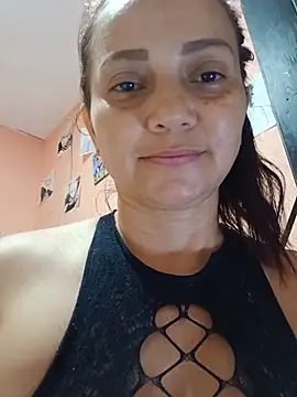 Amanda39's Live XXX Chat