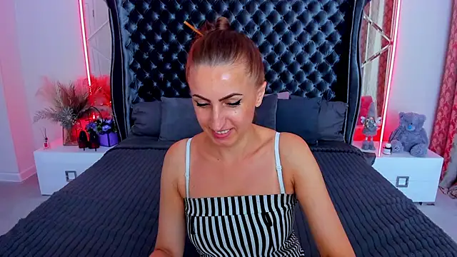XXX chat uživo modela Rebecca_Diamond