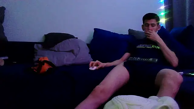 Chat +18 de cheekyboyx ao vivo