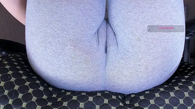 Cameltoe_squirt_inPants Live XXX-Chat