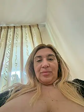TheeaBlanco's Live XXX Chat