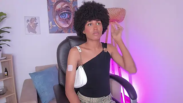 Chat XXX en directo de NaomiSaenz_