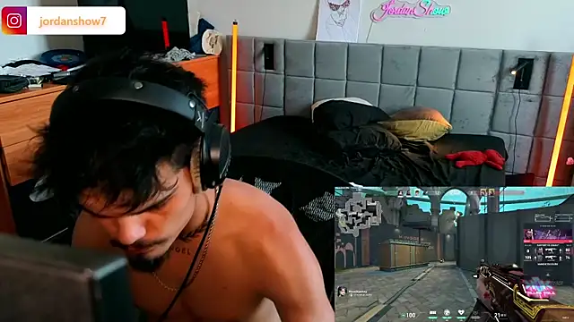 JordanShow Adlı Modelin Canlı XXX Sohbeti
