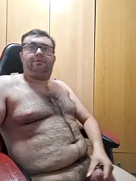 Živý XXX chat Javier_bear