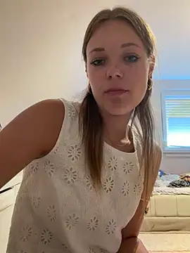 Chat +18 de SophiaWestend ao vivo