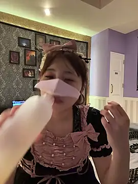 Chat XXX Live SUZU_