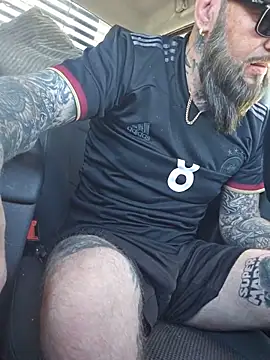 دردشة Beardedtattood الجنسية المباشرة