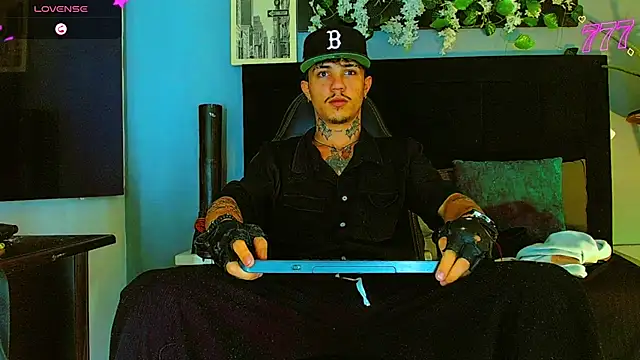 Chat +18 de HannibalLester ao vivo