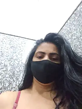 Chat +18 de SashaPatel ao vivo
