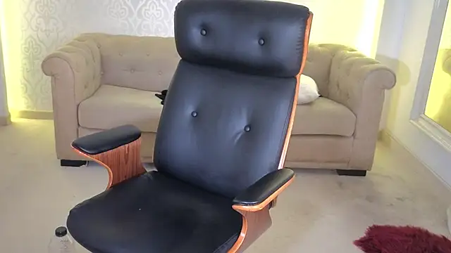 MaxKaiden Chat XXX live