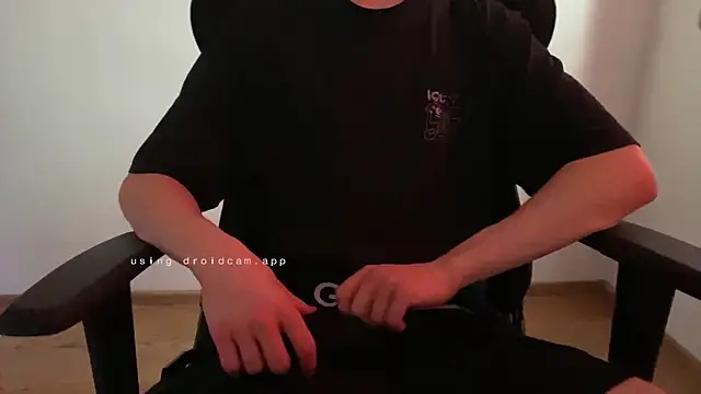 CyprianFireroom's Live XXX Chat