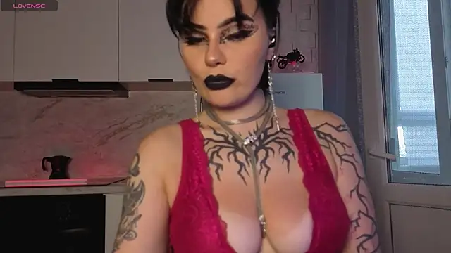 Chat +18 de IntrigueYourDay ao vivo