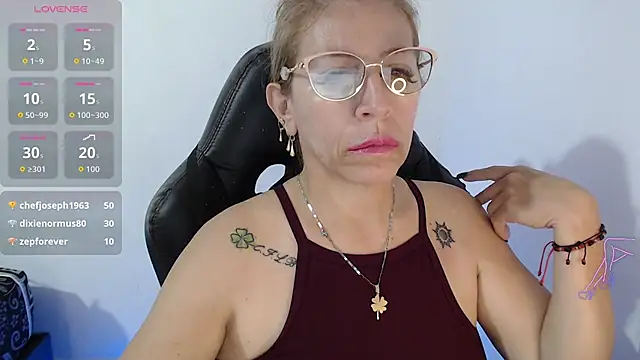 دردشة Chayla_Ruiz الجنسية المباشرة