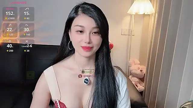 Chat +18 de Xiatian520_ ao vivo