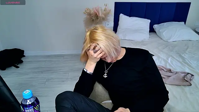 Živý XXX chat Legacy_Star