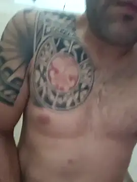 JAPIPARAVOS লাইভ XXX চ্যাট