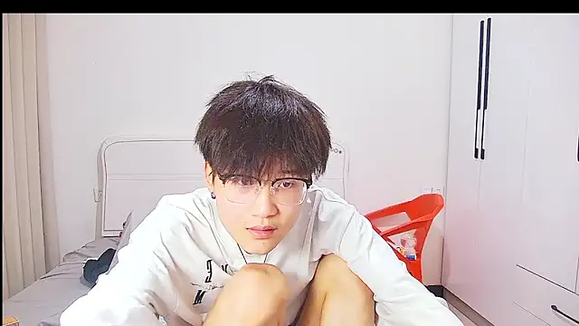 Онлайн чат XXX KK-cuteboy