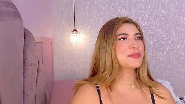 Kendal-Ross Chat XXX in diretta