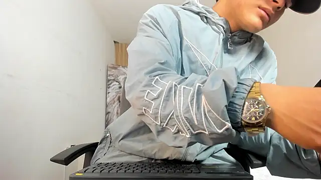 XXX chat uživo modela DylanRoyce_
