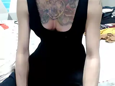 Trish_CurveCockのライブXXXチャット