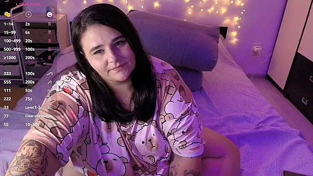 naughtykiss' Live XXX Chat