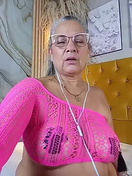 Chatroom XXX en direct de Misevie