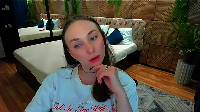 Živý XXX chat TrueReincarnation