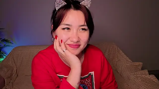 YukiyaSunshine Adlı Modelin Canlı XXX Sohbeti