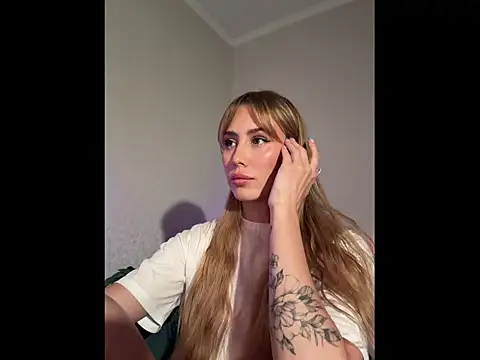 Chat XXX en directo de plugmyHDMI