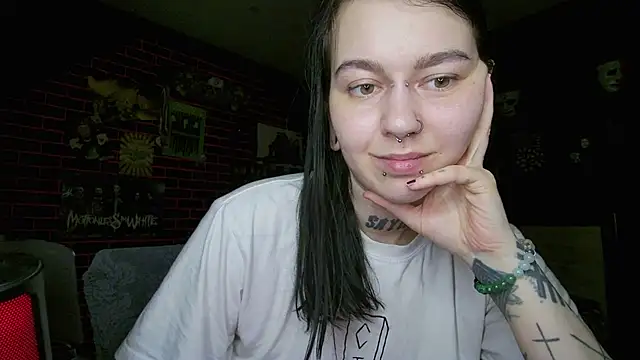 XXX chat uživo modela MessalinaOfficial