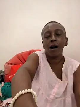 XXX chat uživo modela mamakarma1403