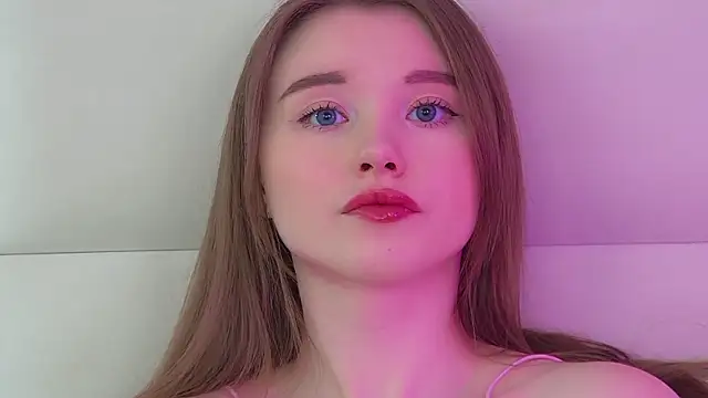 Živý XXX chat KeiraAsti
