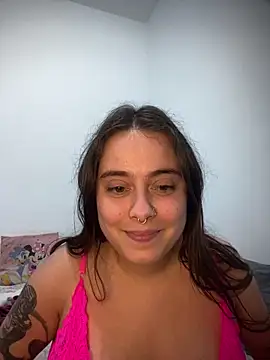 XXX chat uživo modela PutaYasmim