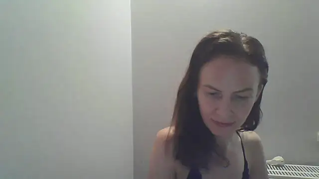 Show modela AnnaTight na web-kameri