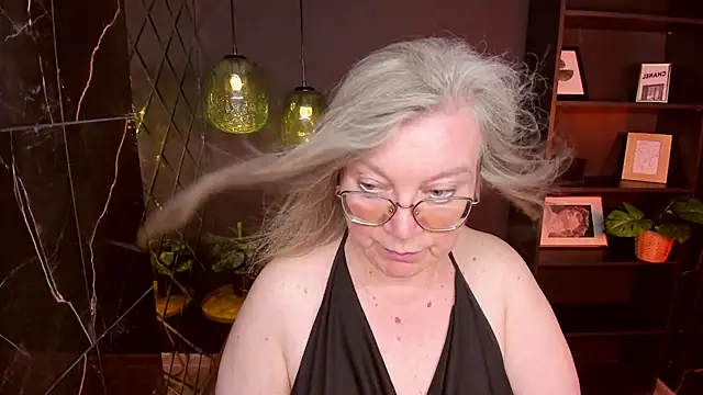 NataliMellow 现场XXX聊天