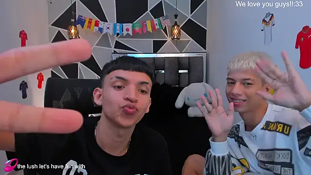 Juan_Nd_Steven Chat XXX live