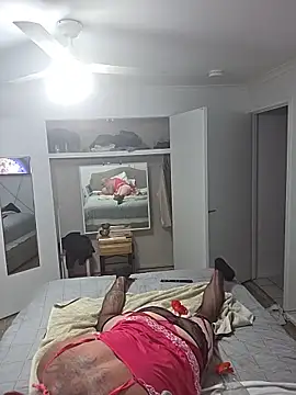 Show modela Handsolo_porn na web-kameri