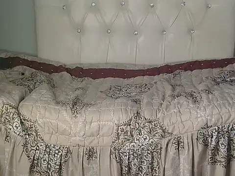 Chat +18 de EbonyLipsX ao vivo