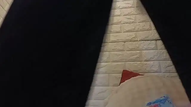 XXX chat uživo modela eno_pink