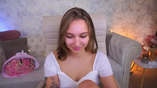 XXX chat uživo modela FlirtyMusa