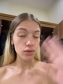 XXX chat uživo modela -Sexy_Barbie-