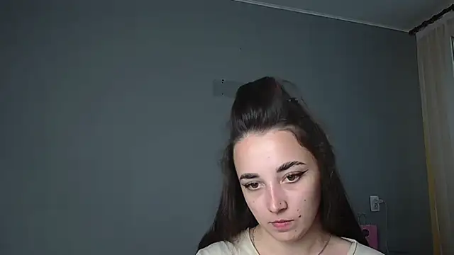 XXX chat uživo modela Eva_Gloryy