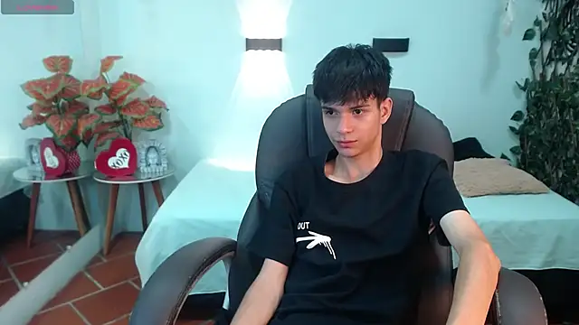 Chat XXX en directo de maxim_rod