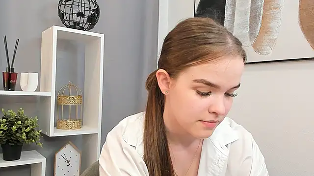 XXX chat uživo modela PearlieGarufi