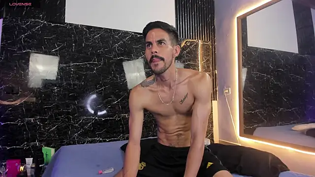 Leo_Vesper XXX чат на живо