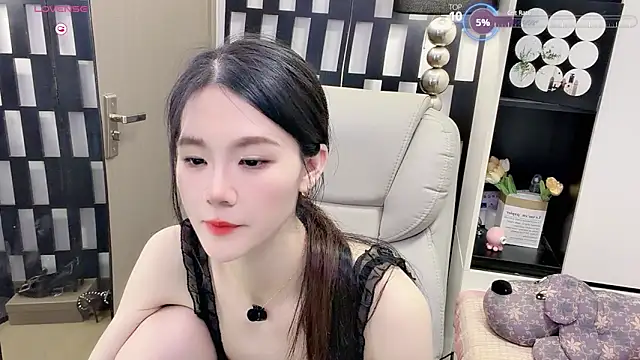 Yueyue-MM's Live XXX Chat