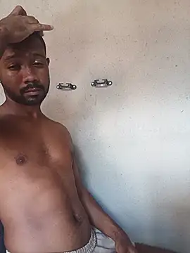 Chat +18 de CristianoRogerr ao vivo