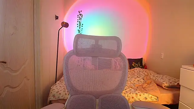 Онлайн чат XXX Elizabeth_Kitty_