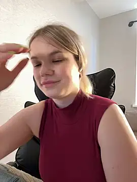 Chat +18 de KimEvanss ao vivo