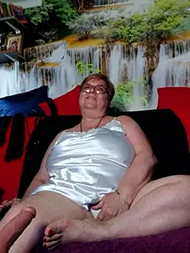 QueenPammy1's Live XXX Chat